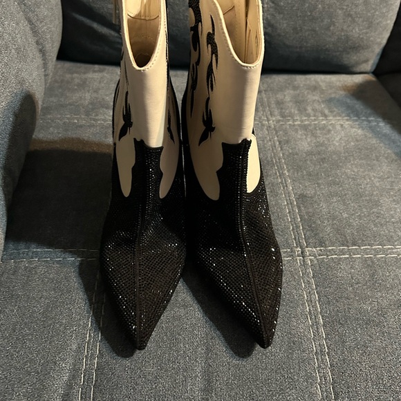 INC International Concepts Black and Cream Heeled Boots - Picture 12 of 12